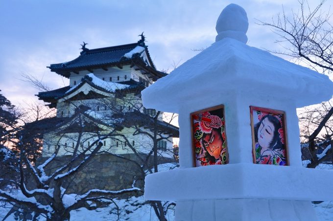 弘前城雪燈籠まつり18年の日程や見どころは 駐車場や花火の時間も シアワセノキセキ